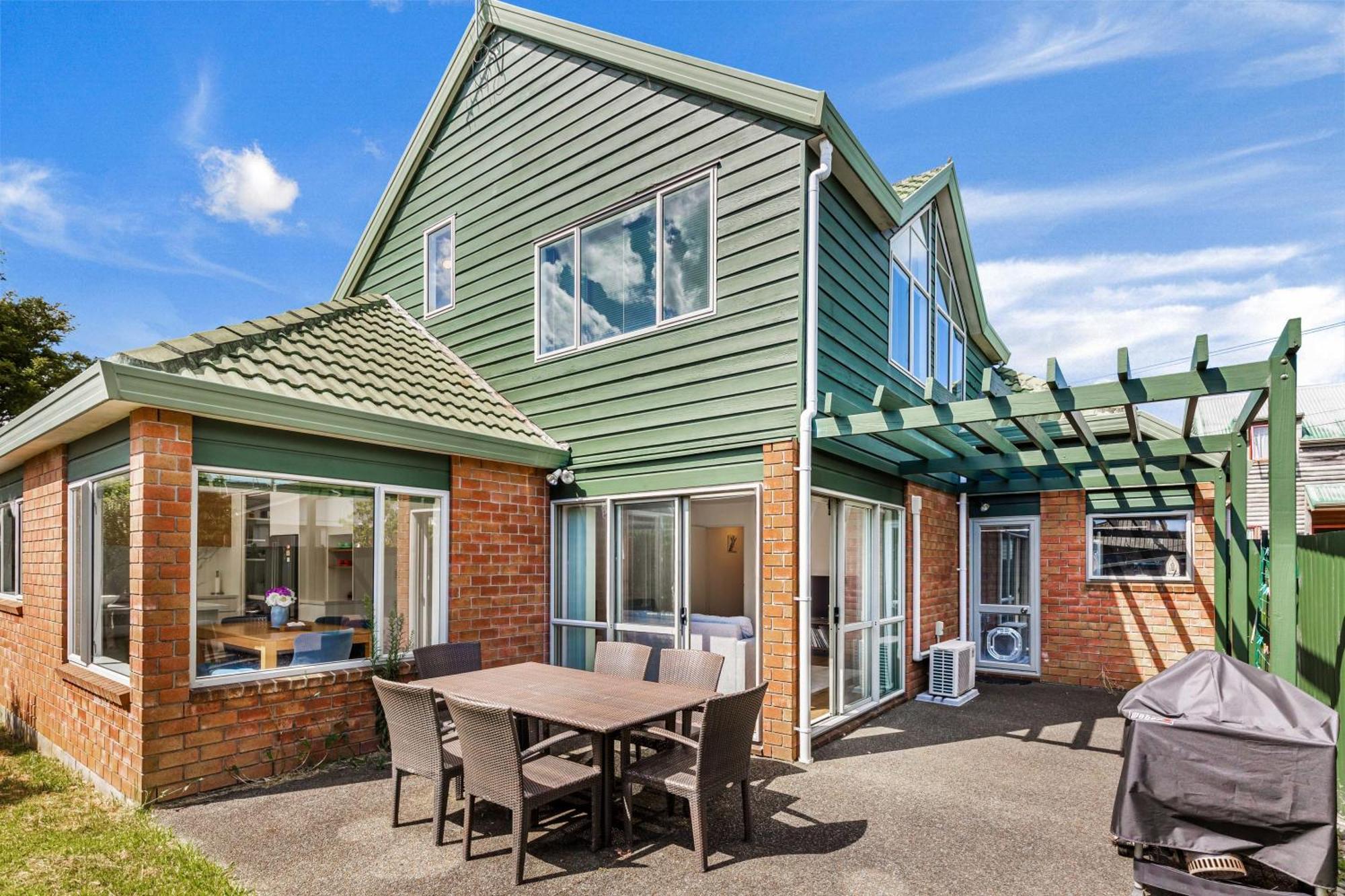 Private And Sunny 3-Bedroom Home With Parking Auckland Kültér fotó